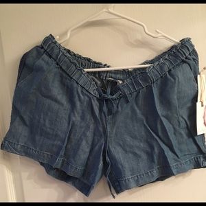 Jessica Simpson Maternity Shorts